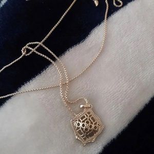 Kendra Scott Kacey Filigree Gold necklace